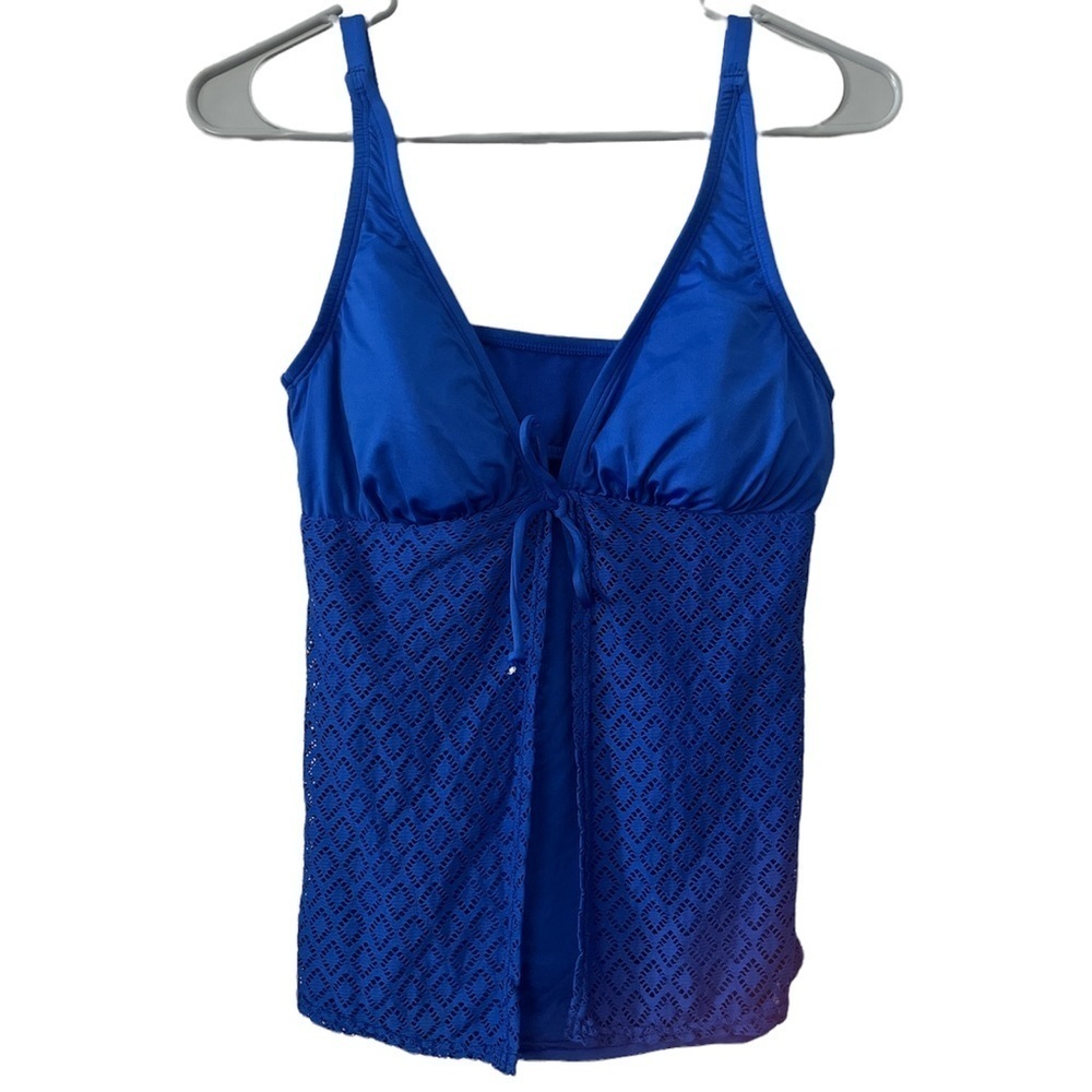 🎈 Royal blue tankini top in new condition 3/$20